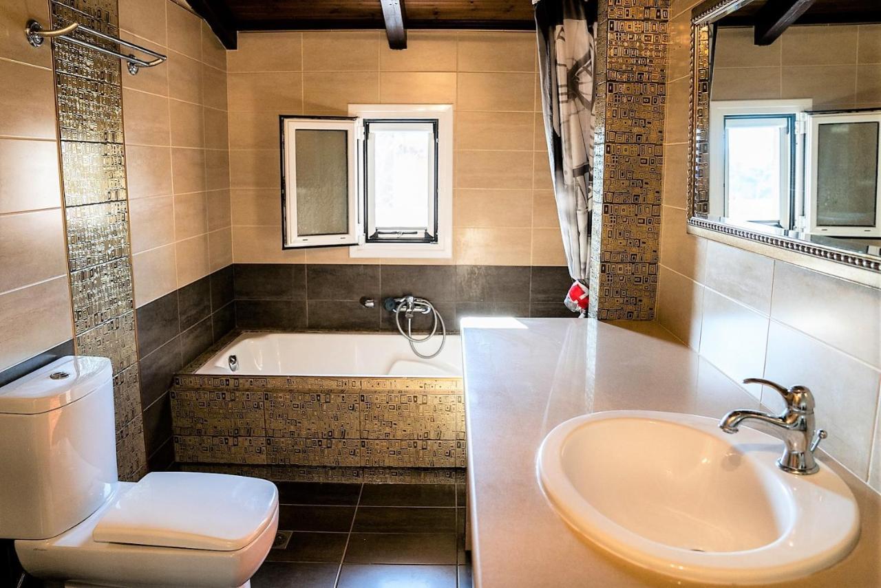 Liberis Loft Suite Argosztóli Kültér fotó