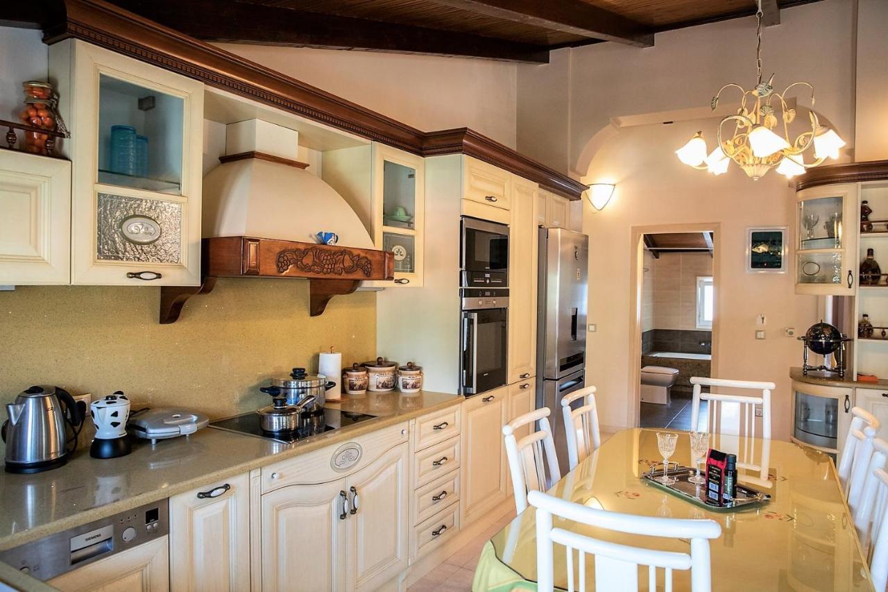 Liberis Loft Suite Argosztóli Kültér fotó