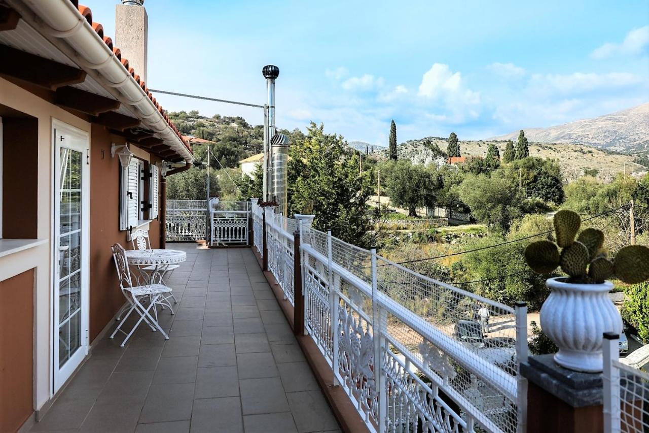 Liberis Loft Suite Argosztóli Kültér fotó